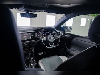 Used Volkswagen Polo 2019 for sale - 75801369: Photo