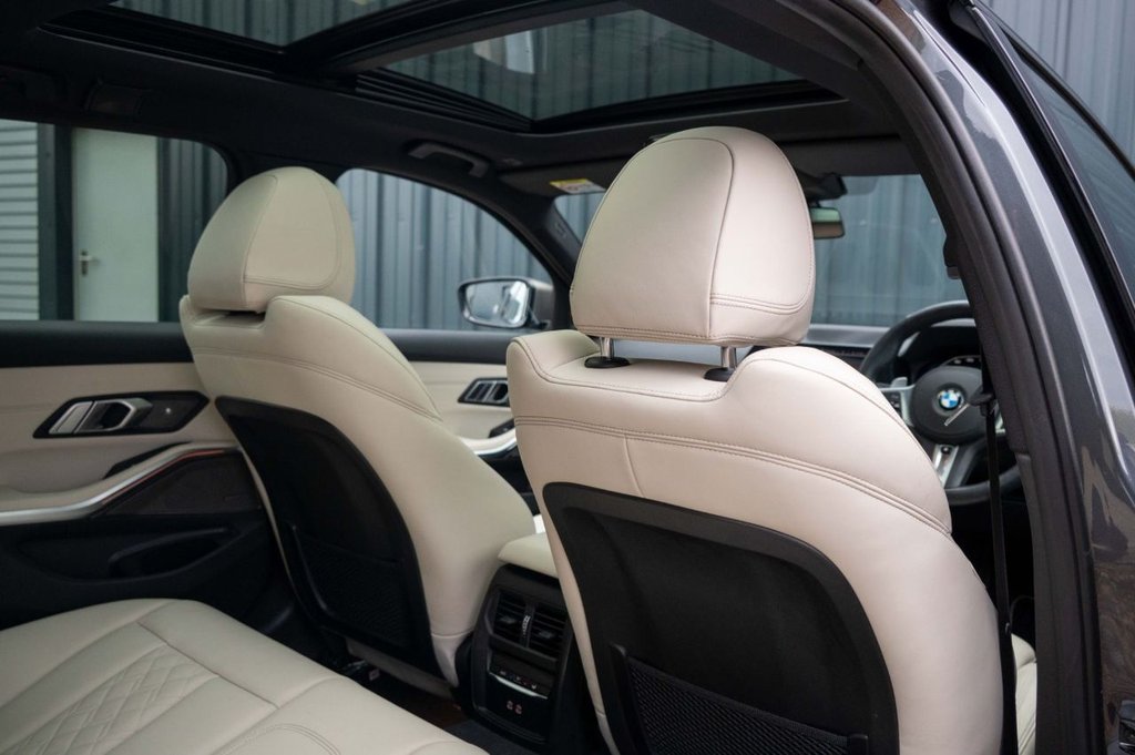 Used BMW 3 Series 2021 for sale - 76445856: Photo 20