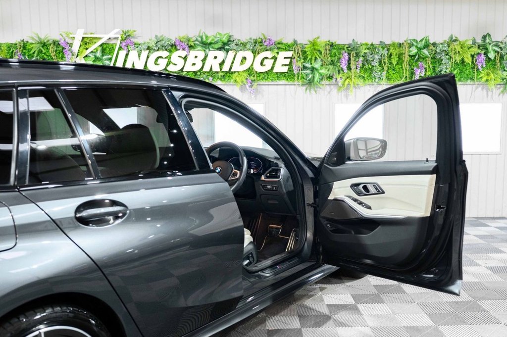 Used BMW 3 Series 2021 for sale - 76445856: Photo 9