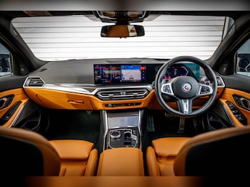 Used BMW 3 Series 2024 for sale - 77629515: Photo