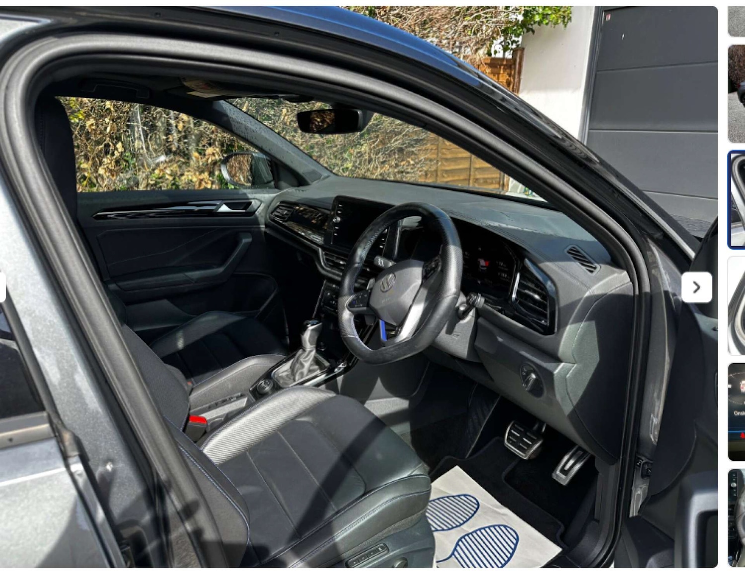 Used Volkswagen T-Roc 2023 for sale - 78106761: Photo 2