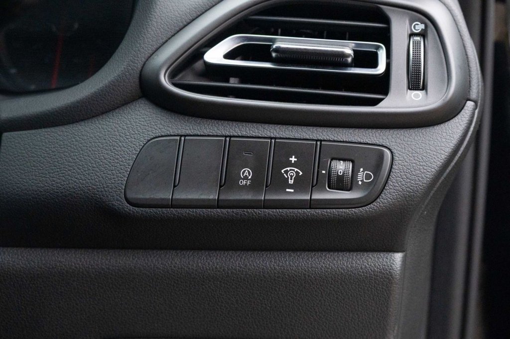 Used Hyundai i30 2022 for sale - 76509889: Photo 50