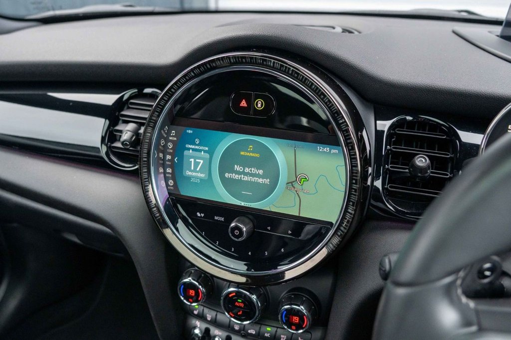 Used MINI Hatch 2024 for sale - 76962104: Photo 47