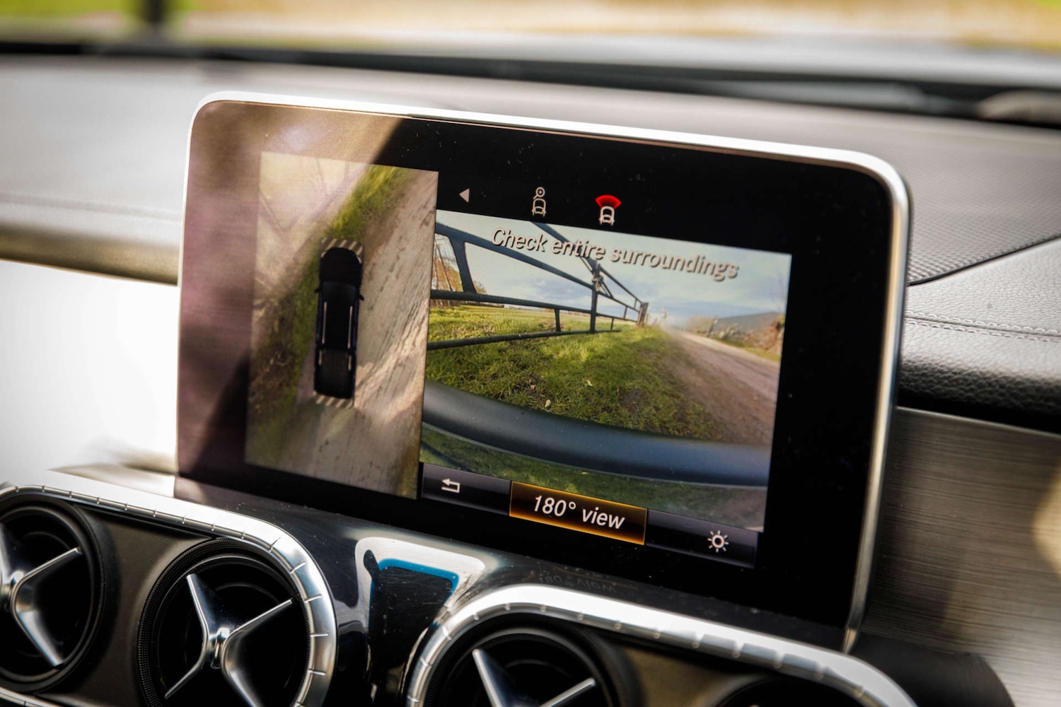 Used Mercedes-Benz X Class 2018 for sale - 78078336: Photo 54