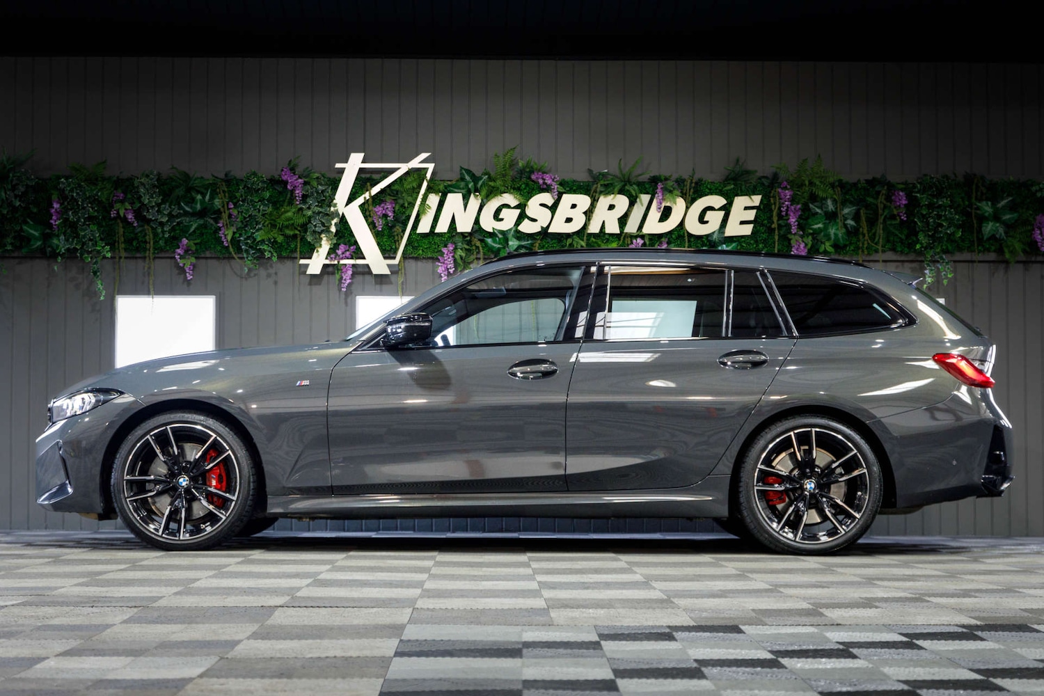 Used BMW 3 Series 2024 for sale - 78201052: Photo 11