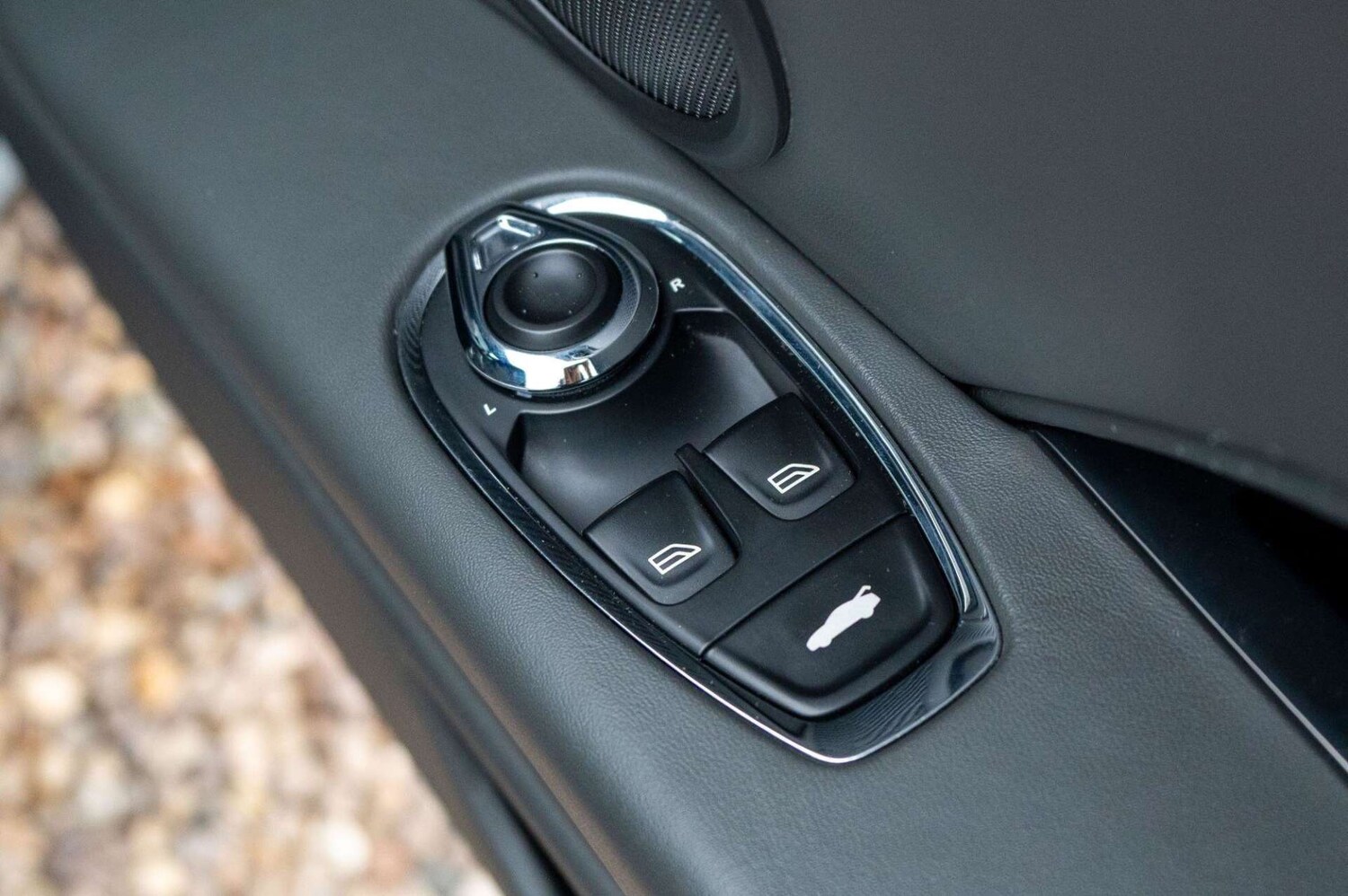 Used Aston Martin DB11 2022 for sale - 77460281: Photo 59