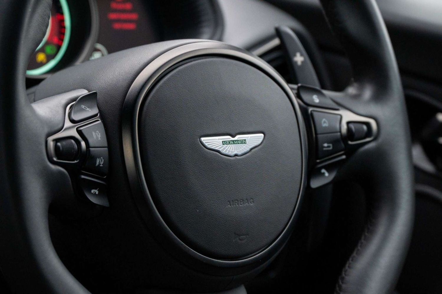 Used Aston Martin DB11 2022 for sale - 77460281: Photo 9