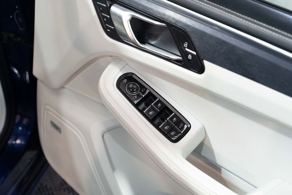 Used Porsche Macan 2022 for sale - 76163092: Photo 36
