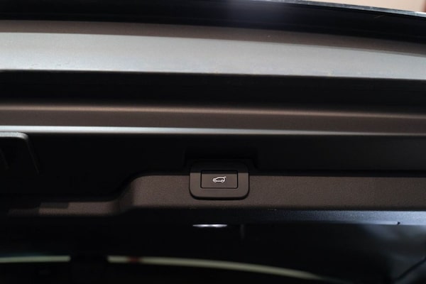 Used Land Rover Discovery 2023 for sale - 76203156: Photo 36