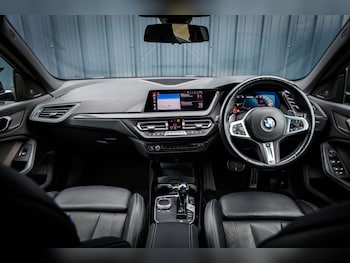 Used BMW 2 Series 2021 for sale - 77564044: Photo