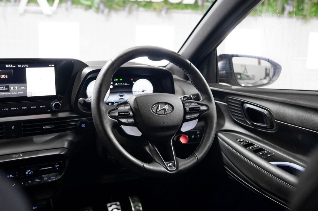 Used Hyundai i20 2023 for sale - 76350646: Photo 2