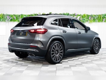 Used Mercedes-Benz GLA 2023 for sale - 76029108: Photo