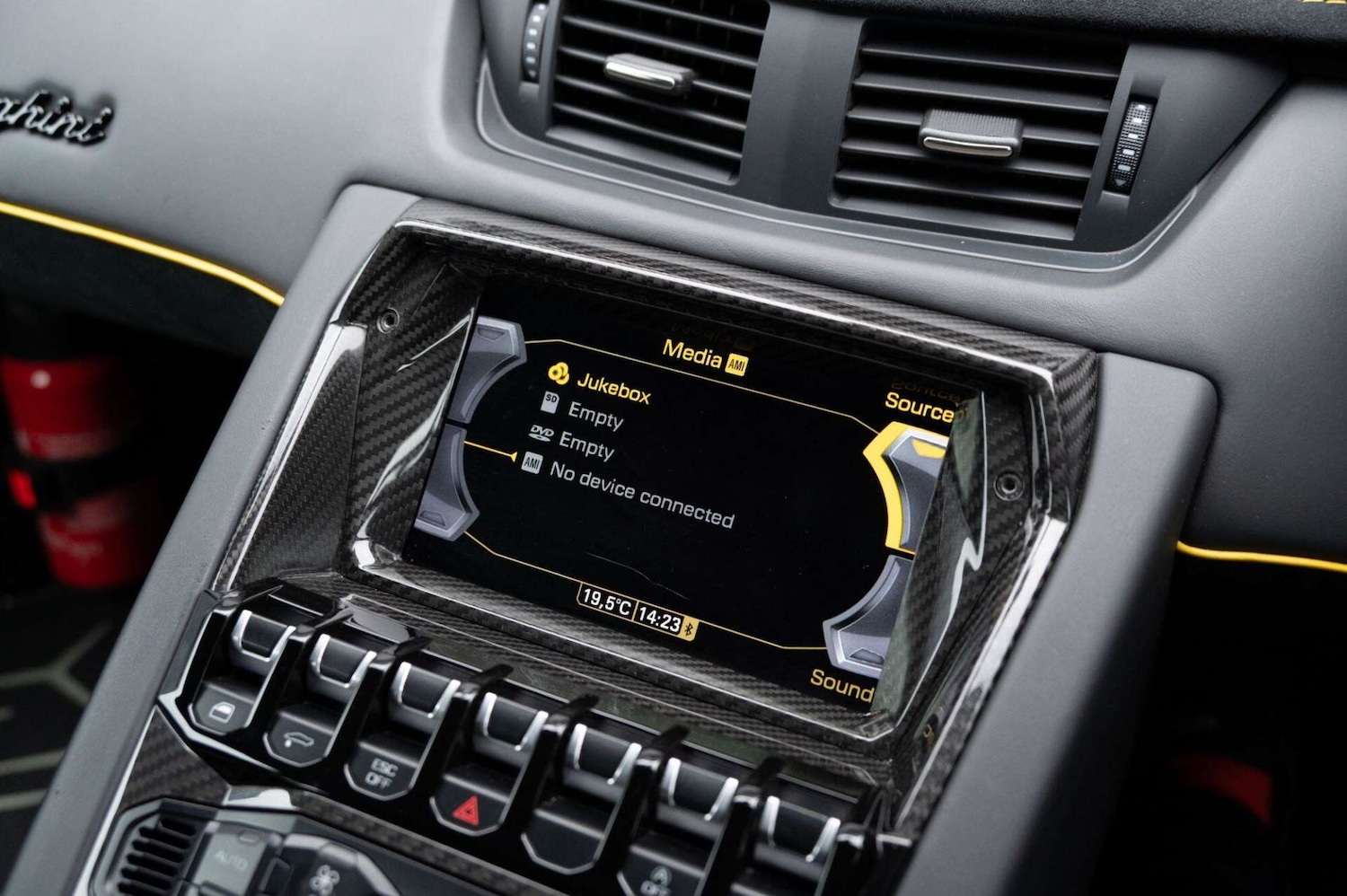 Used Lamborghini Aventador 2016 for sale - 77460259: Photo 27