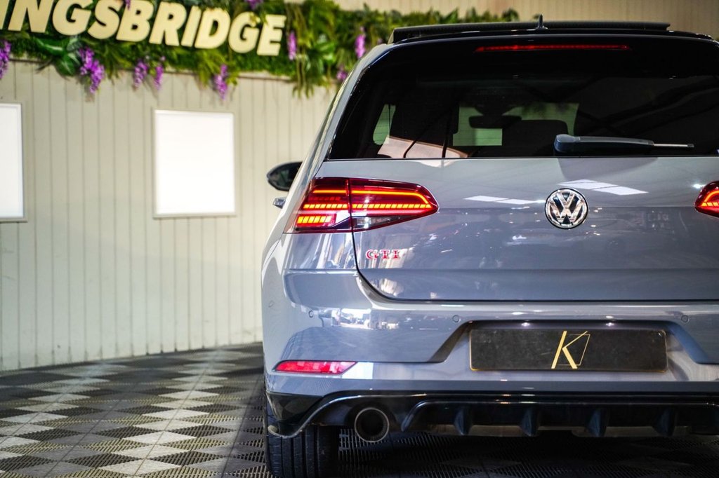 Used Volkswagen Golf 2020 for sale - 76216795: Photo 10