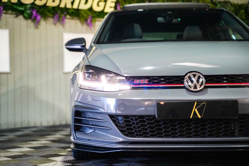 Used Volkswagen Golf 2020 for sale - 76216795: Photo 17