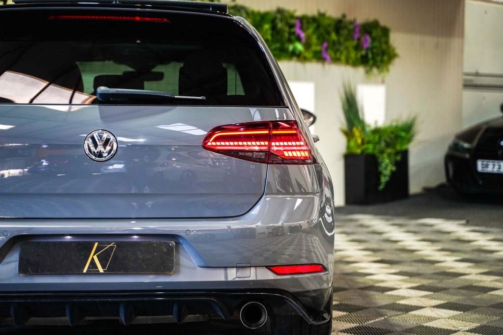 Used Volkswagen Golf 2020 for sale - 76216795: Photo 8