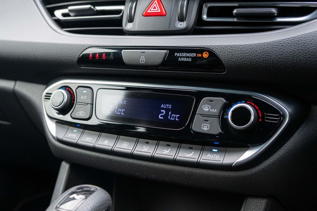 Used Hyundai i30 2023 for sale - 76445714: Photo 39