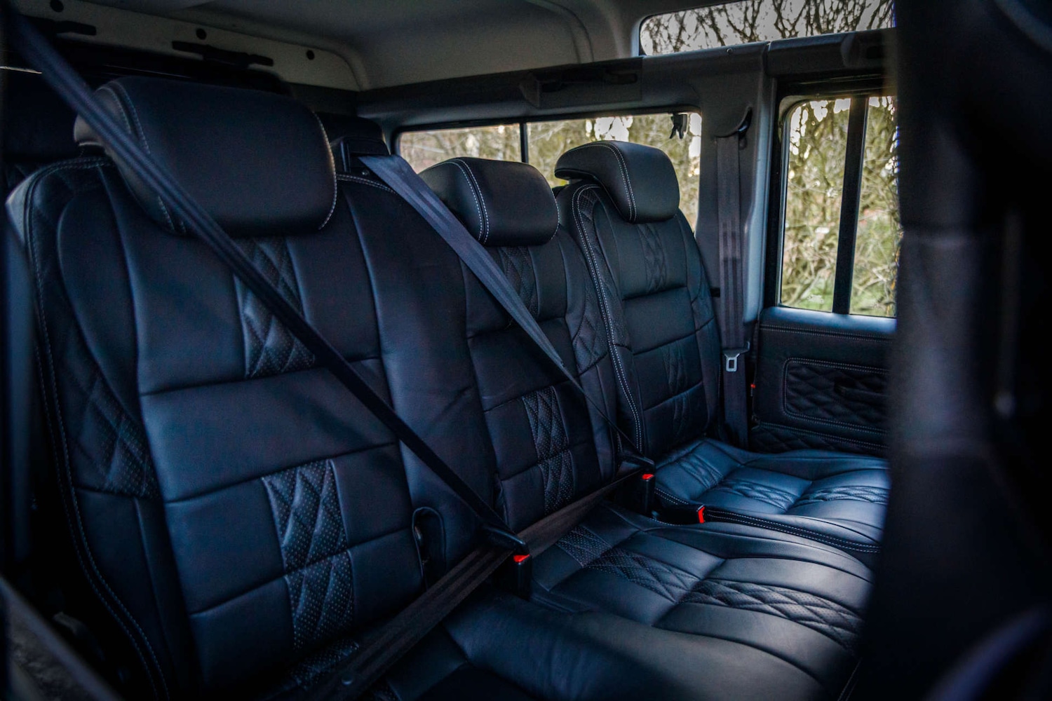 Used Land Rover Defender 110 2015 for sale - 77850588: Photo 42