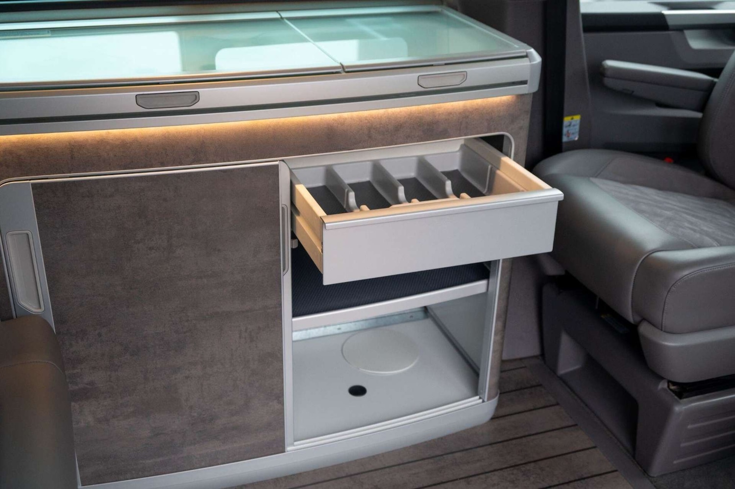 Used Volkswagen California 2023 for sale - 77460267: Photo 11