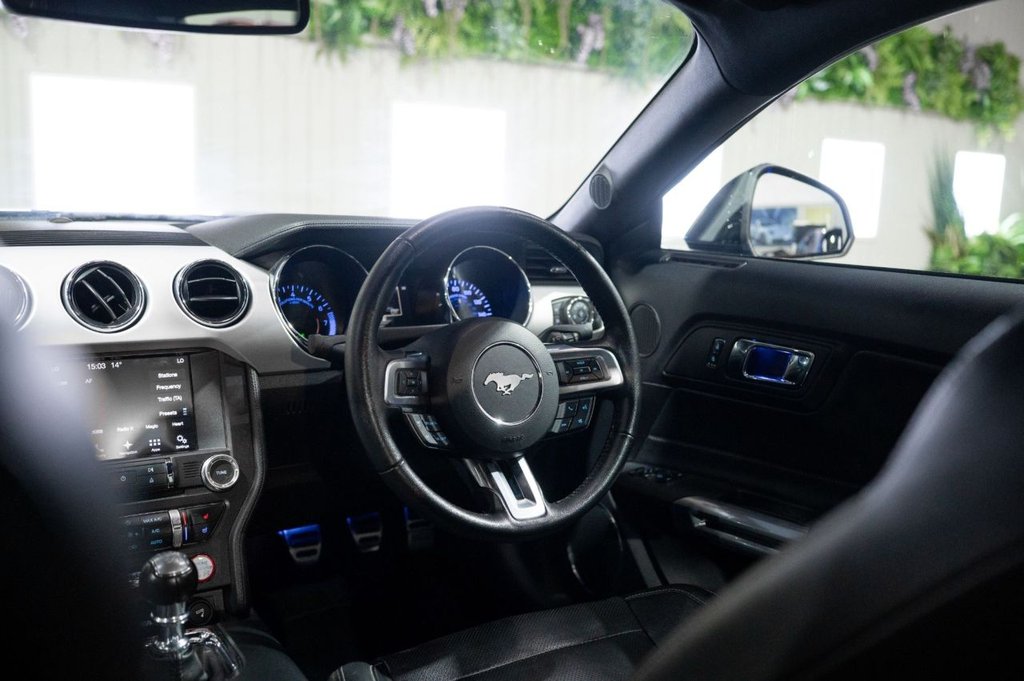 Used Ford Mustang 2017 for sale - 76279381: Photo 2