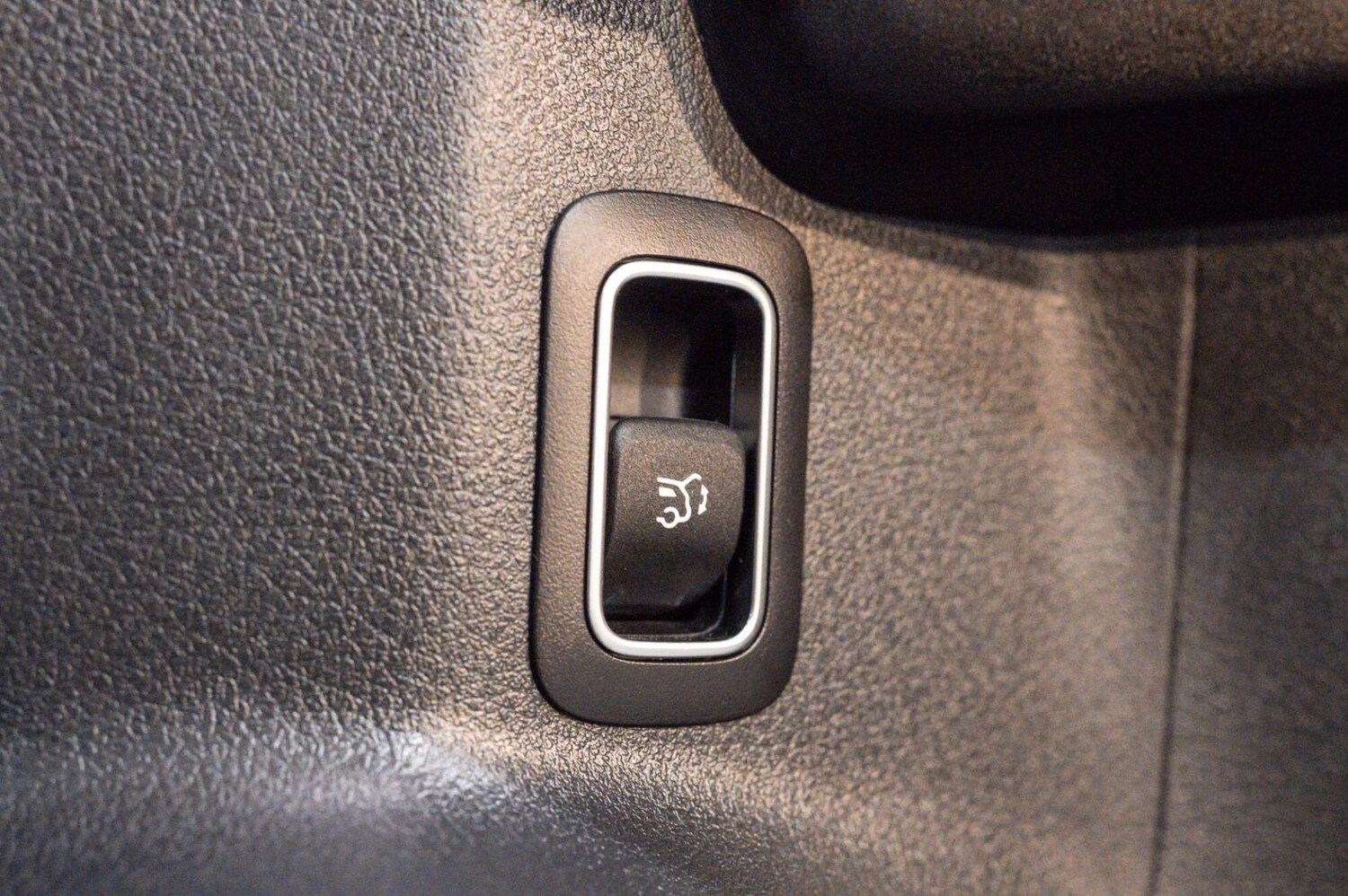 Used Mercedes-Benz GLB 2024 for sale - 77460283: Photo 48