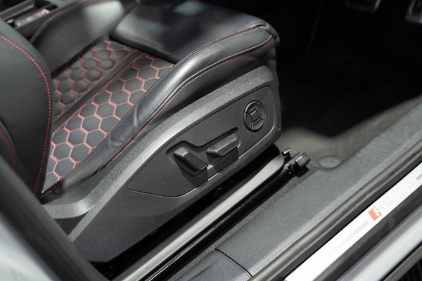 Used Audi RS Q3 2020 for sale - 76203015: Photo 32