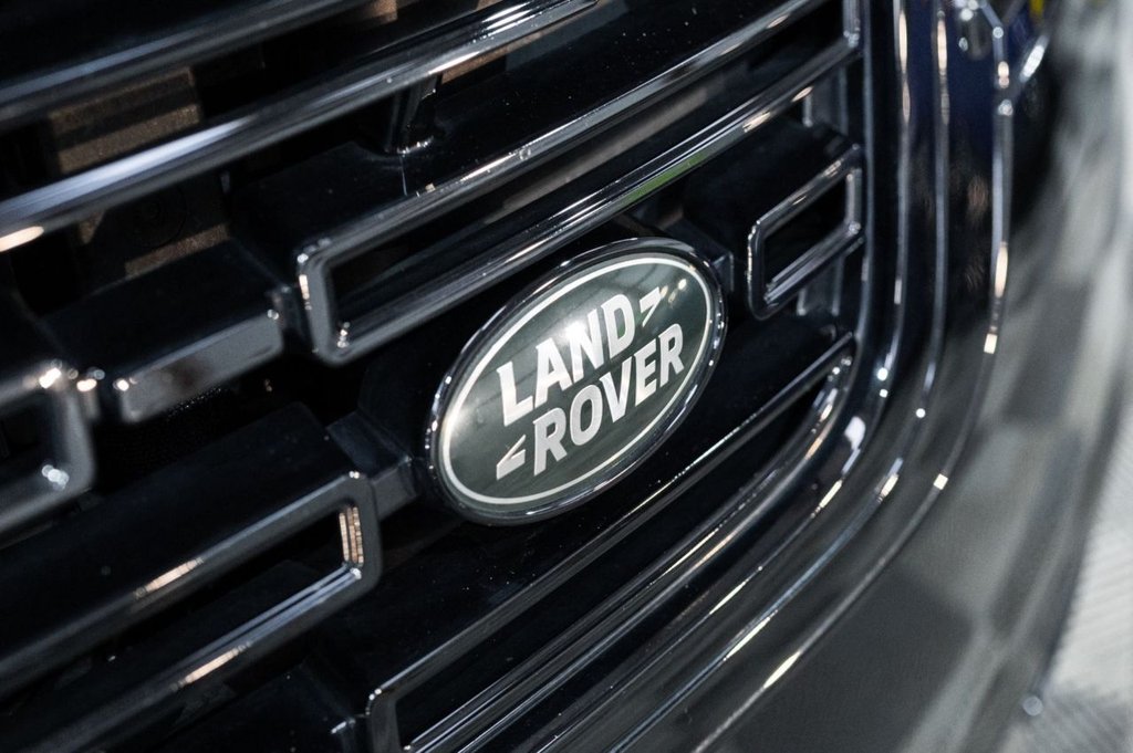 Used Land Rover Range Rover Velar 2024 for sale - 76350644: Photo 14