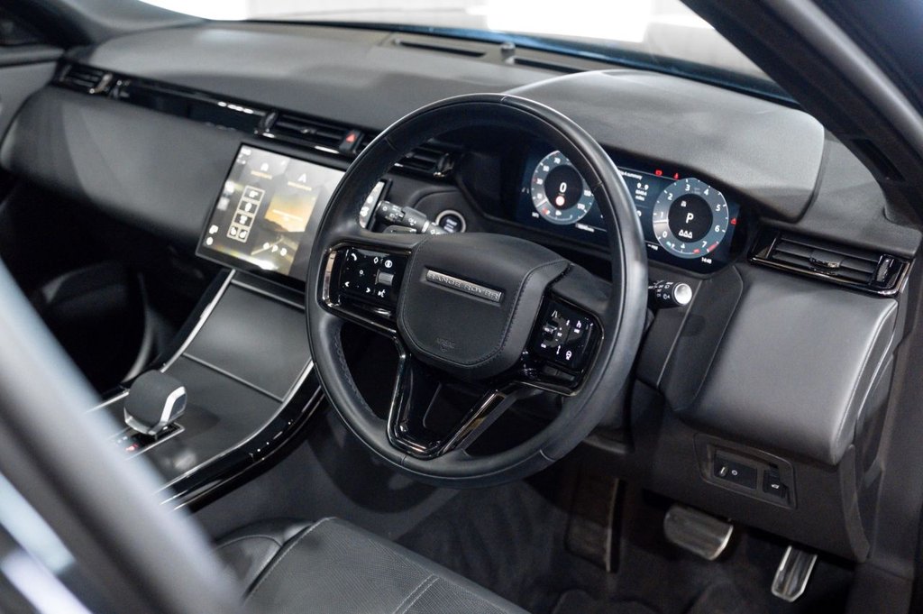 Used Land Rover Range Rover Velar 2024 for sale - 76350644: Photo 47