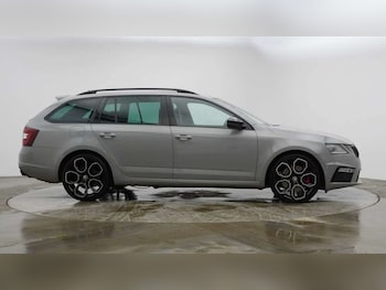 Used Skoda Octavia 2019 for sale - 78674425: Photo