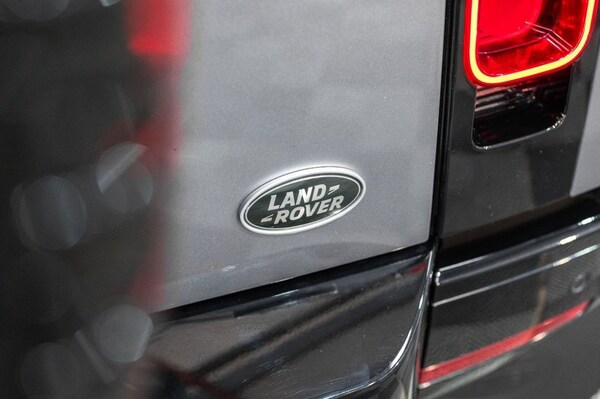 Used Land Rover Defender 2021 for sale - 74023695: Photo 30