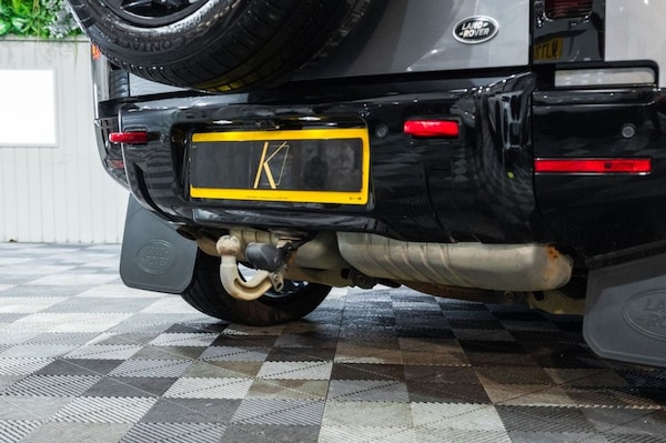 Used Land Rover Defender 2021 for sale - 74023695: Photo 32