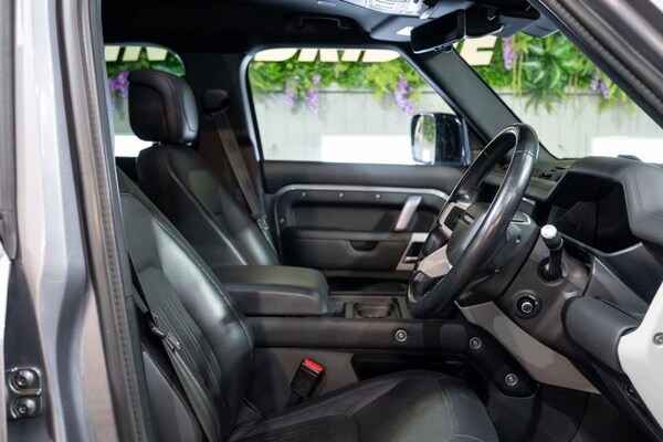 Used Land Rover Defender 2021 for sale - 74023695: Photo 34
