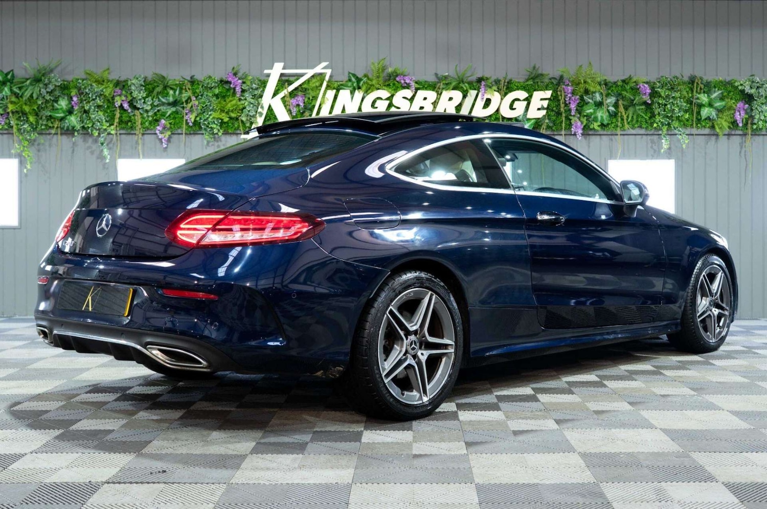 Used Mercedes-Benz C Class 2019 for sale - 77460278: Photo 5