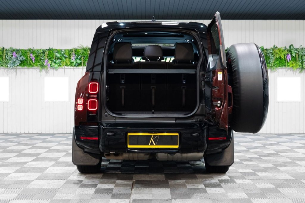 Used Land Rover Defender 2022 for sale - 77451735: Photo 10