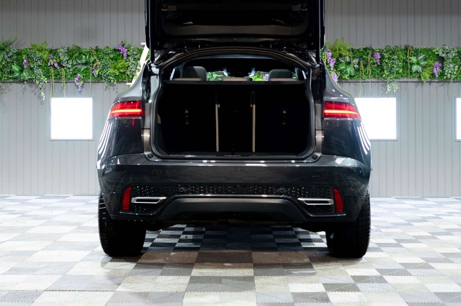 Used Jaguar E-Pace 2020 for sale - 77460294: Photo 10