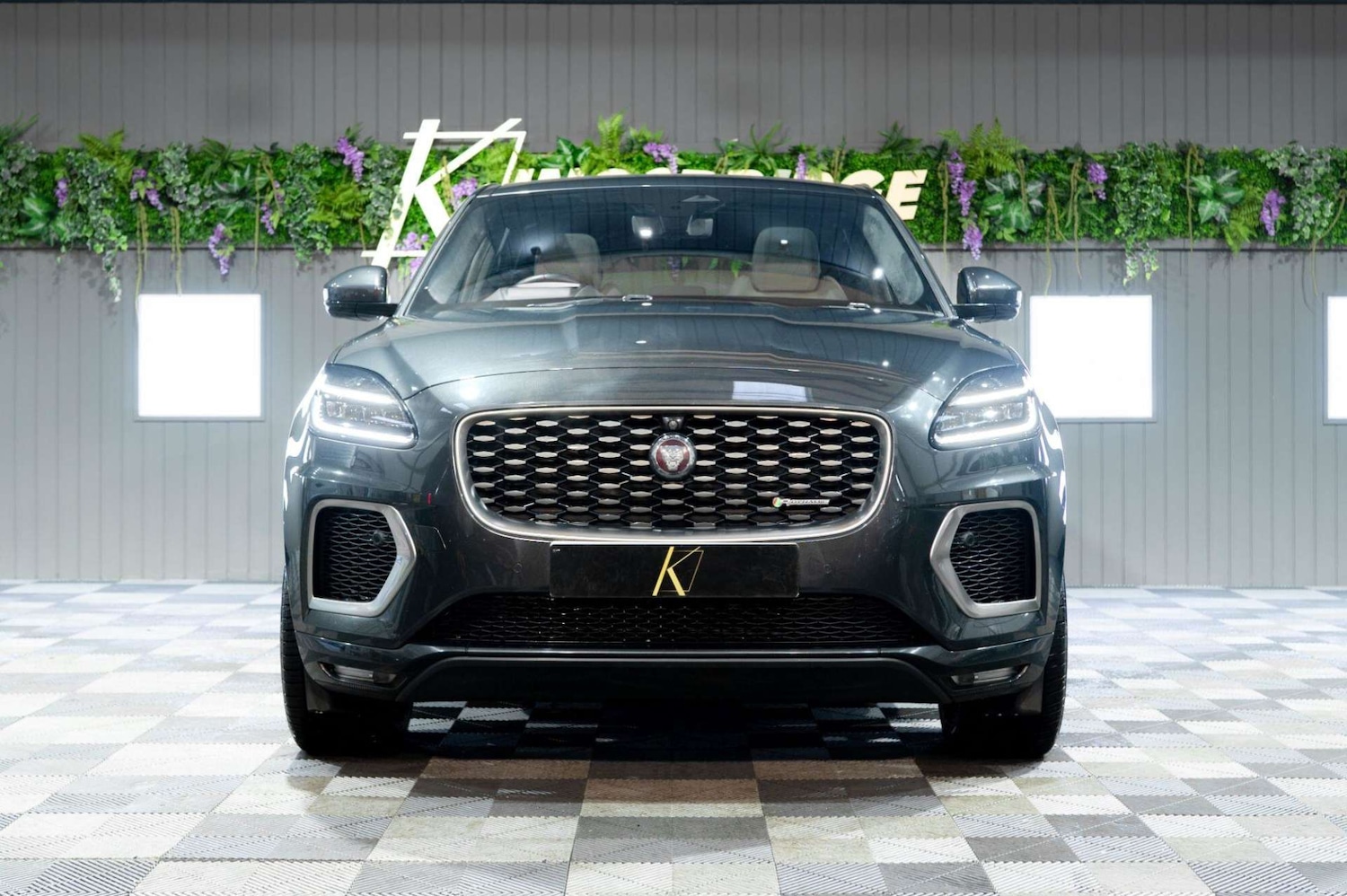 Used Jaguar E-Pace 2020 for sale - 77460294: Photo 3