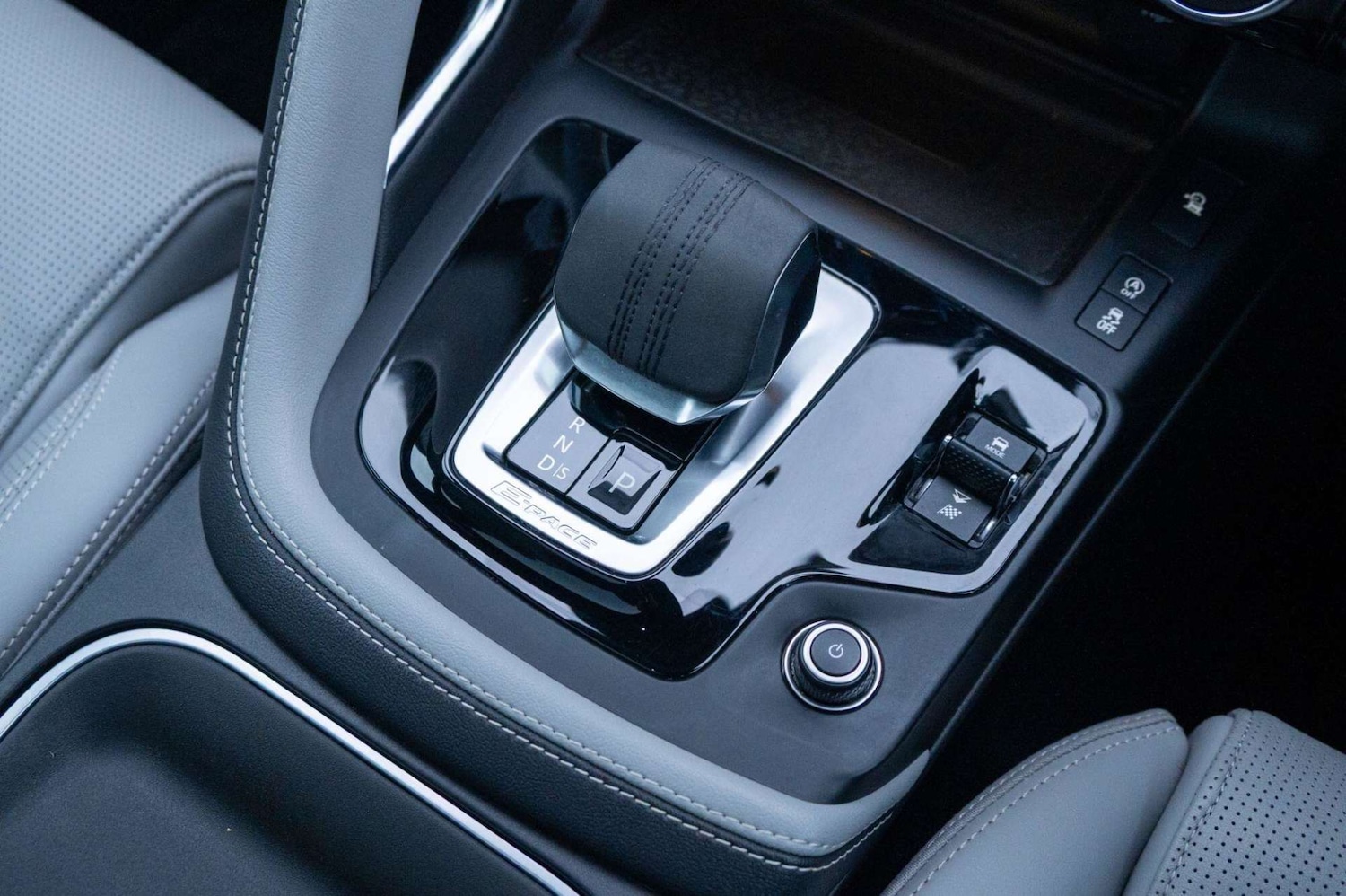 Used Jaguar E-Pace 2020 for sale - 77460294: Photo 43