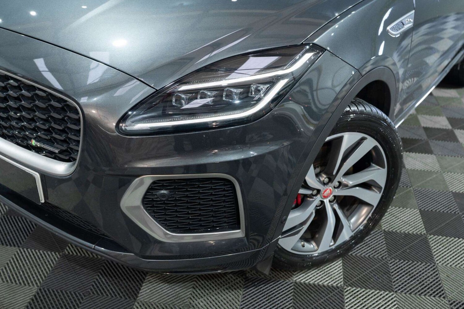 Used Jaguar E-Pace 2020 for sale - 77460294: Photo 51