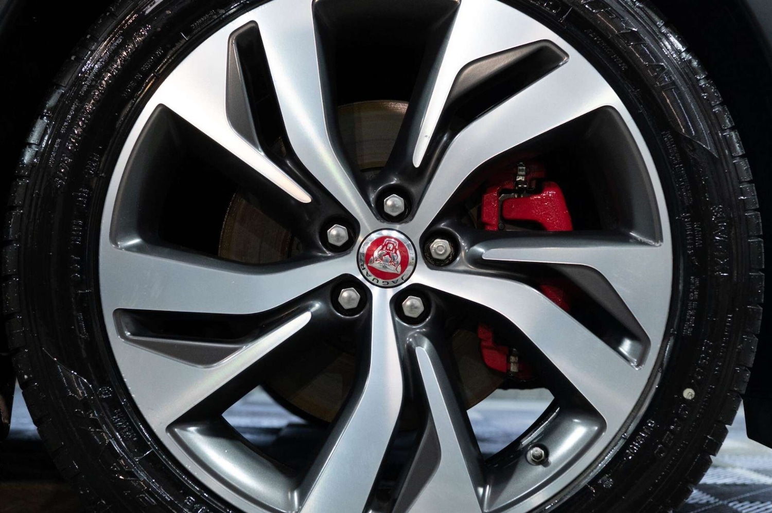 Used Jaguar E-Pace 2020 for sale - 77460294: Photo 64