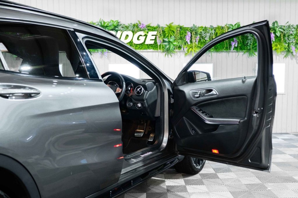 Used Mercedes-Benz GLA 2020 for sale - 76792250: Photo 8