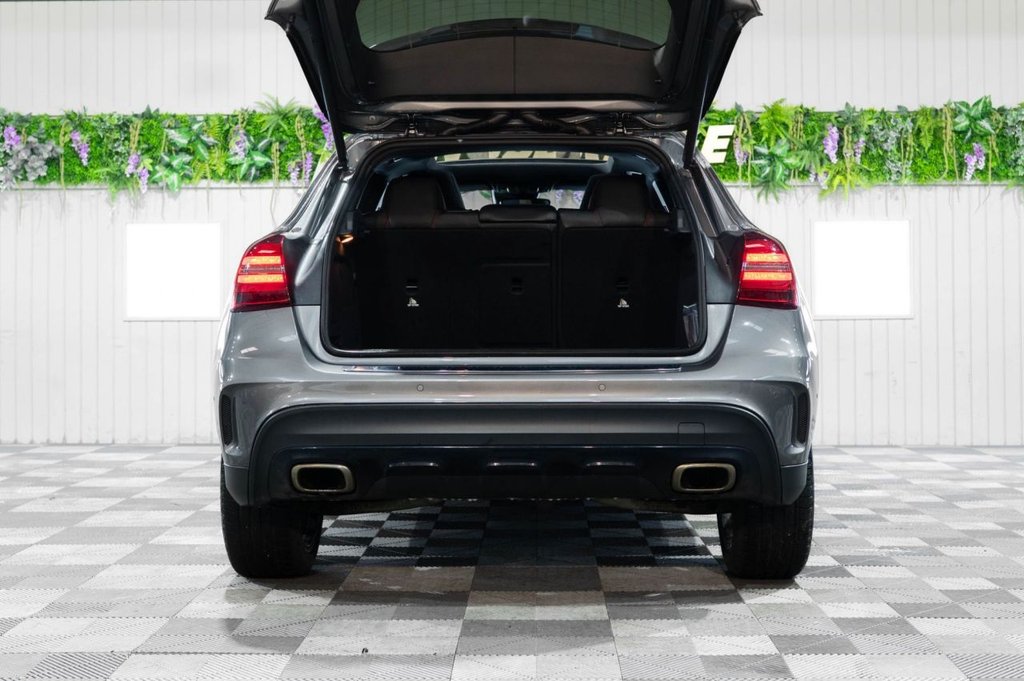 Used Mercedes-Benz GLA 2020 for sale - 76792250: Photo 9