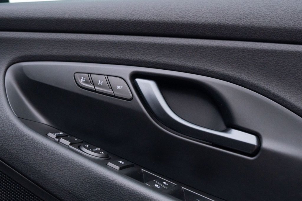 Used Hyundai i30 2023 for sale - 77356664: Photo 24