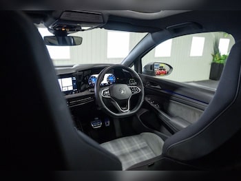 Used Volkswagen Golf 2023 for sale - 75410905: Photo