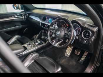 Used Alfa Romeo Stelvio 2021 for sale - 74065181: Photo