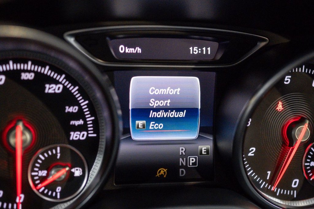 Used Mercedes-Benz GLA 2020 for sale - 76092910: Photo 29