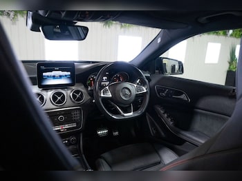 Used Mercedes-Benz GLA 2020 for sale - 76092910: Photo