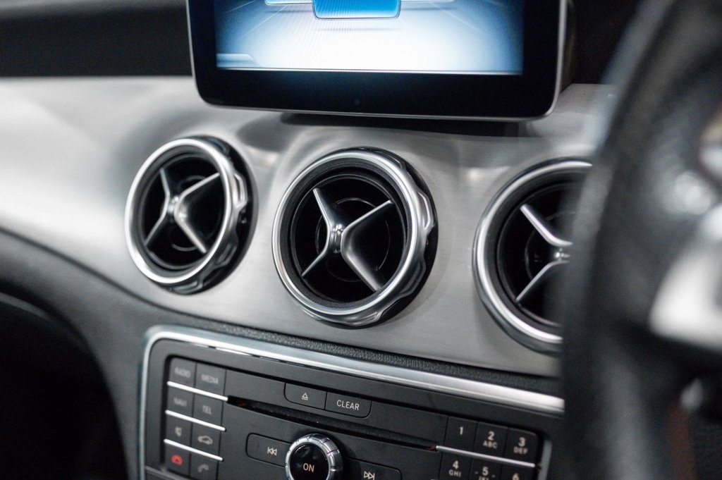 Used Mercedes-Benz GLA 2020 for sale - 76092910: Photo 41