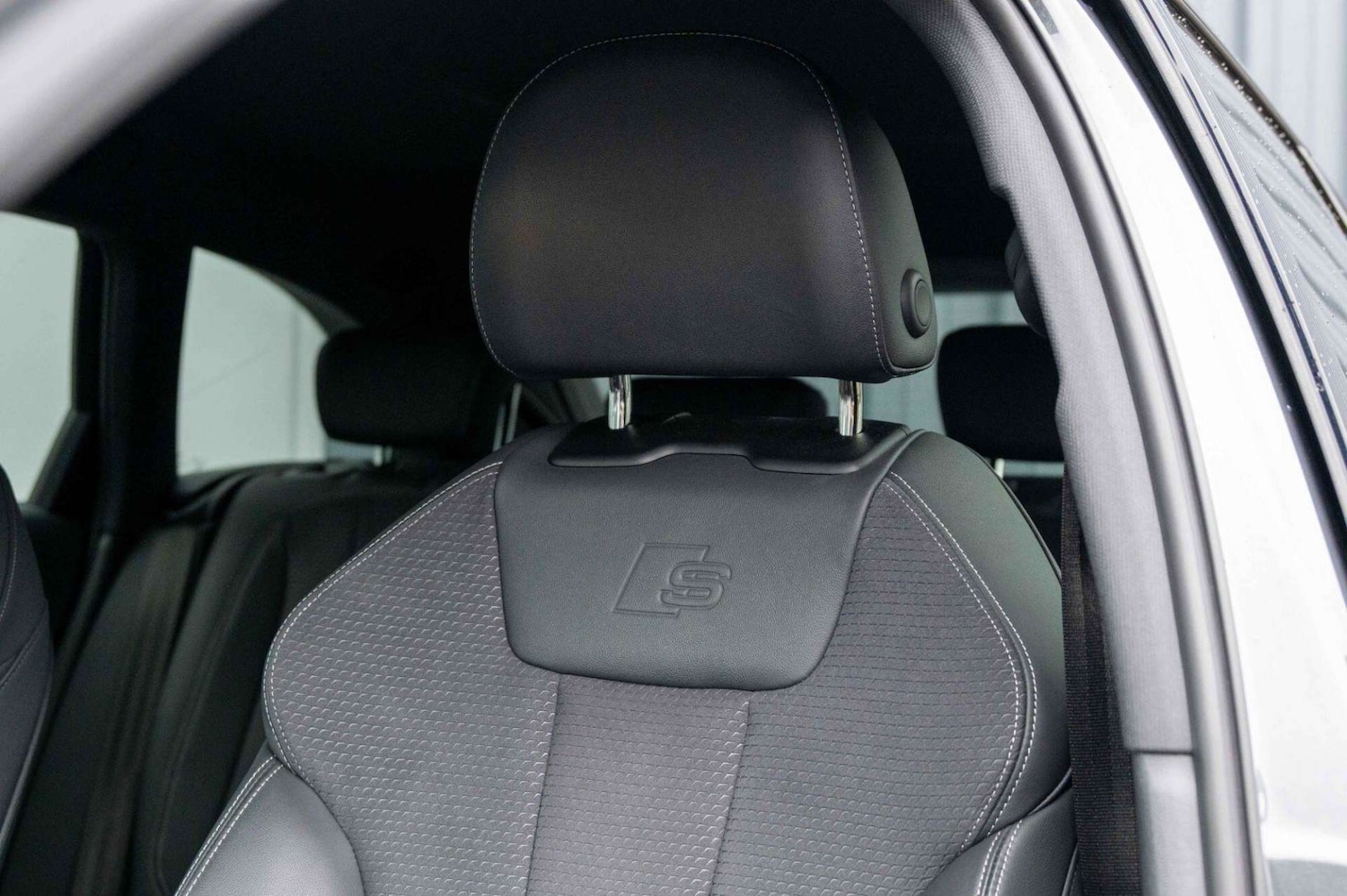 Used Audi A4 2023 for sale - 77460266: Photo 25