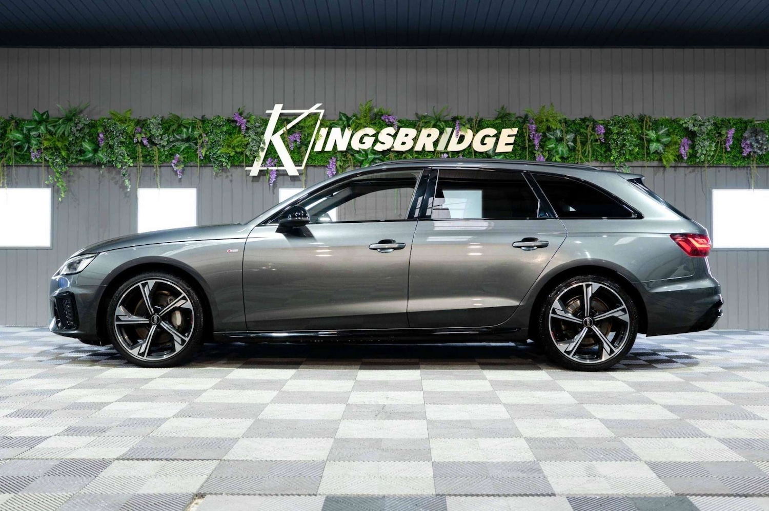 Used Audi A4 2023 for sale - 77460266: Photo 8