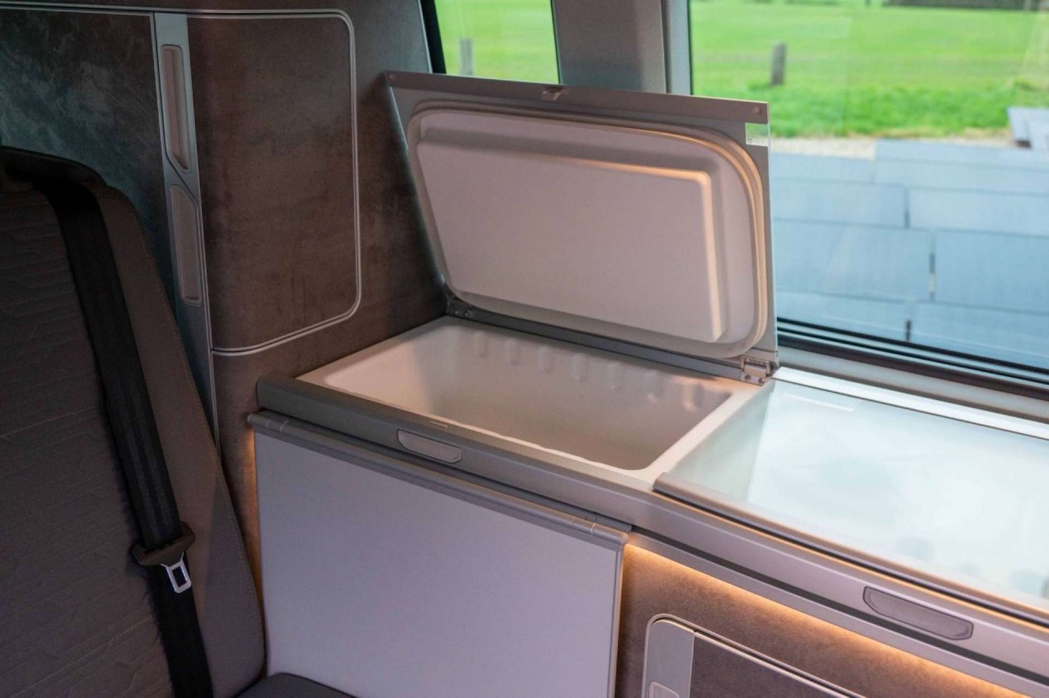 Used Volkswagen California 2023 for sale - 77494188: Photo 28